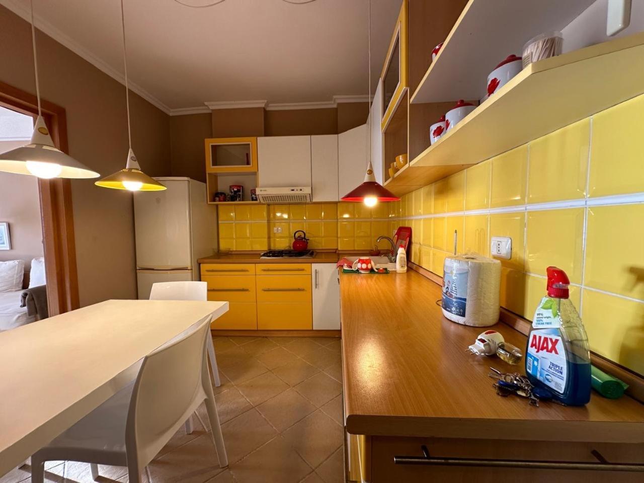 Beach View! Seaside Apartment Durrës Exterior foto