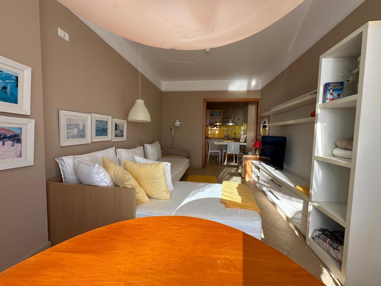 Beach View! Seaside Apartment Durrës Exterior foto